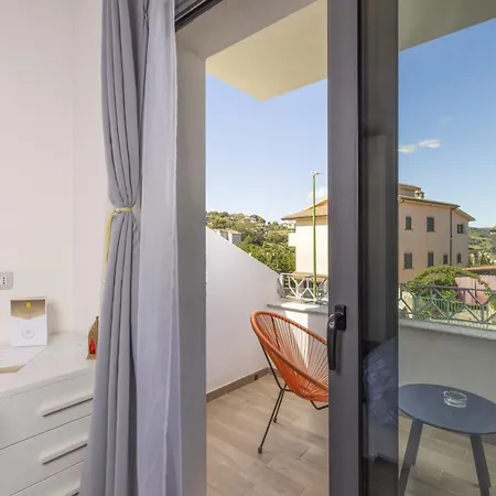 וילה A Stunning With Pool And Jacuzzi Lula