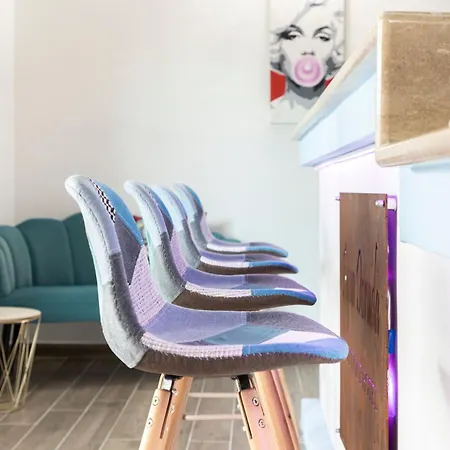 A Stunning With Pool And Jacuzzi * Lula