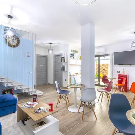 A Stunning With Pool And Jacuzzi * Lula