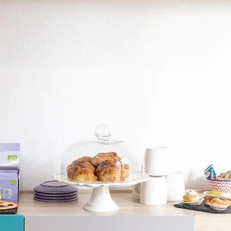 A Stunning With Pool And Jacuzzi * Lula